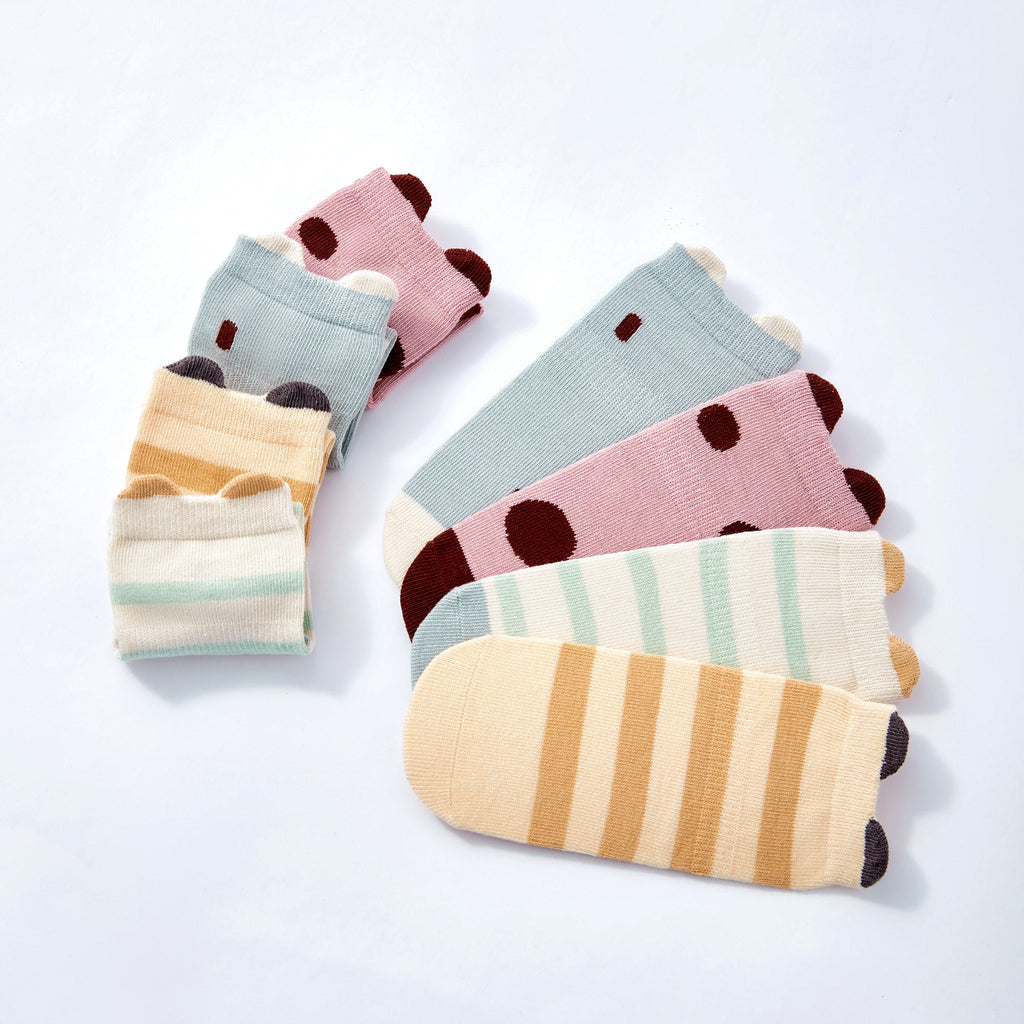 New-Ladybug & Friends- Organic- 4 Pairs of Stay-On Baby & Toddler Non-Slip Socks